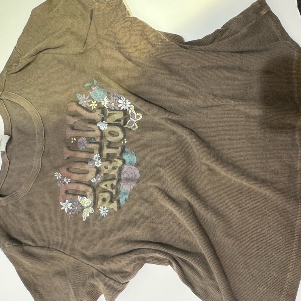 American Eagle Outfitters Brown Floral Graphic Tee